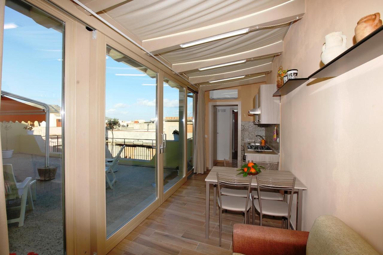 Re Sole Case Vacanze - Esclusivo Attico M A R T E Con Spaziosissima Terrazza Solarium Attrezzata Avola Exterior foto